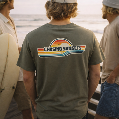 Chasing Sunsets – Unisex Organic Shirt