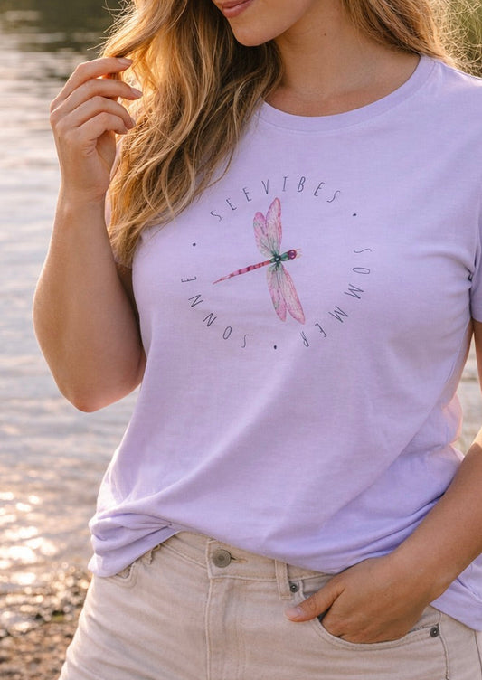 Libellen-Shirt – Sommer, Ruhe & Natur
